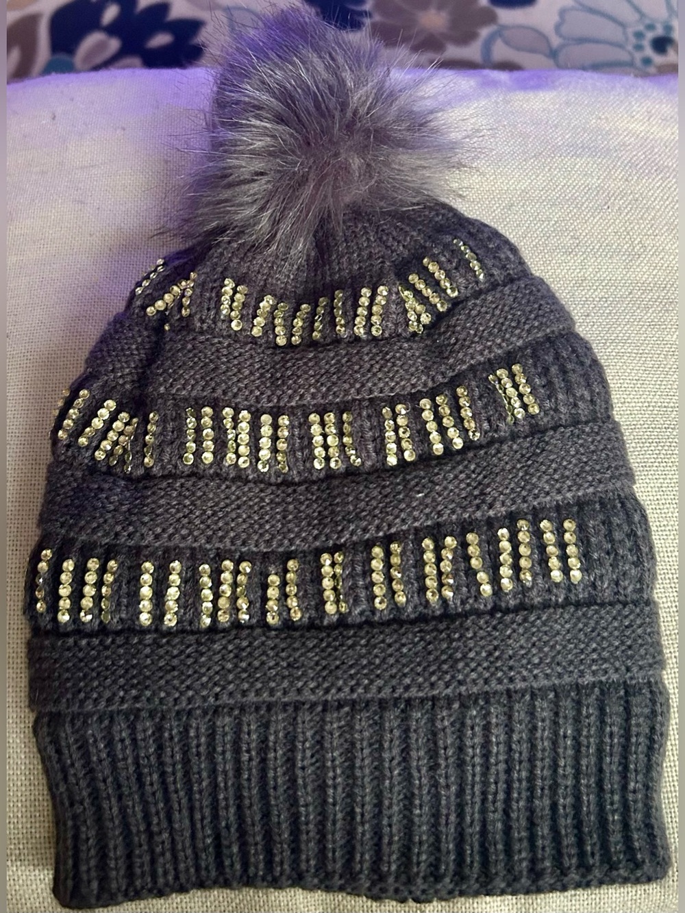 Gray Beanie with Faux Fur Pom and Sequins